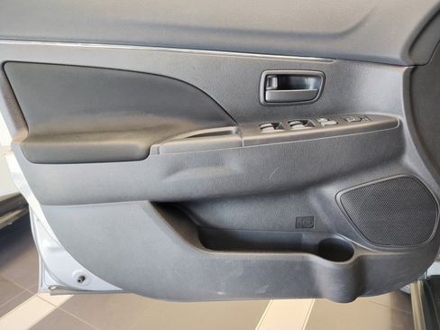 Used 2015 Mitsubishi Outlander Sport ES image 23