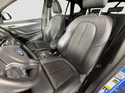 Used 2022 BMW X1 xDrive28i w/ M Sport Package image 22