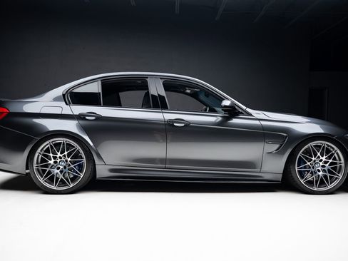 Used 2017 BMW M3 image 39