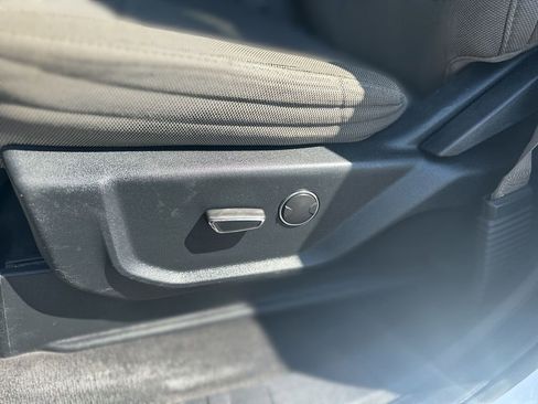 Used 2019 Ford F350 XLT w/ XLT Premium Package AWD/4WD image 14