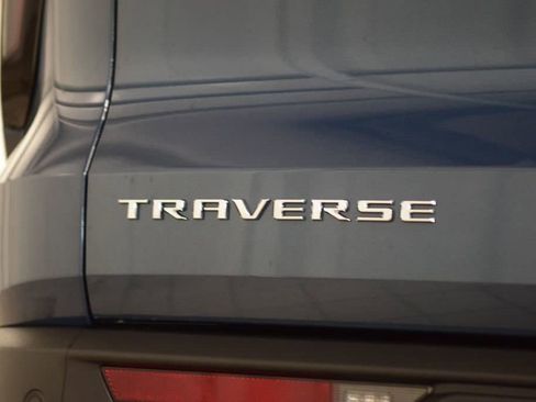 New 2026 Chevrolet Traverse LT w/ Driver Confidence Package FWD image 22