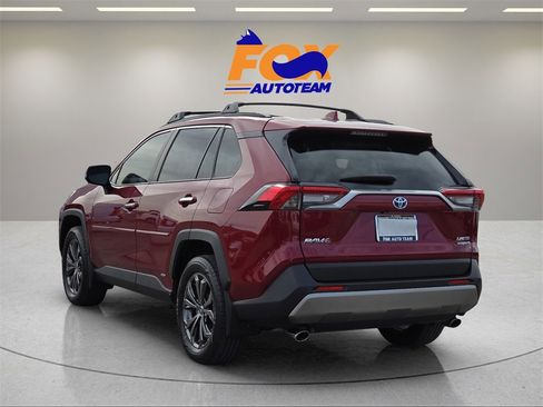 Used 2023 Toyota RAV4 Limited image 3