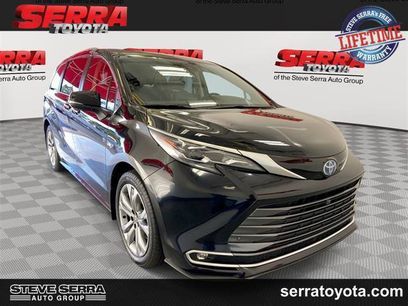 Certified 2024 Toyota Sienna Platinum
