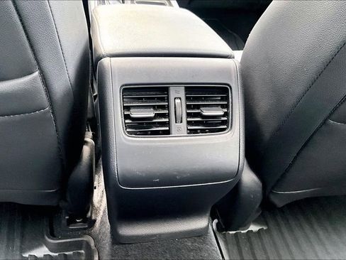 Used 2019 Honda Accord EX-L image 11