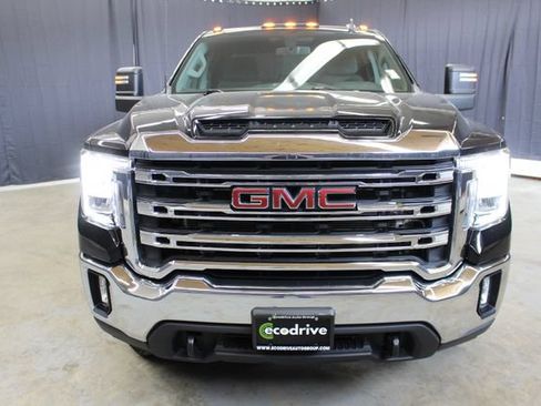 Used 2023 GMC Sierra 3500 SLE w/ SLE Value Package AWD/4WD image 3