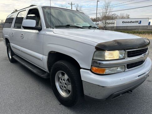 Used 2002 Chevrolet Suburban LT AWD/4WD image 5