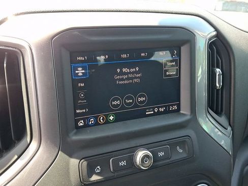 Used 2024 Chevrolet Silverado 2500 Custom w/ Custom Value Package image 13