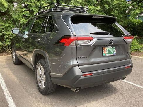 Certified 2023 Toyota RAV4 XLE w/ XLE Grade Weather Package AWD/4WD image 11