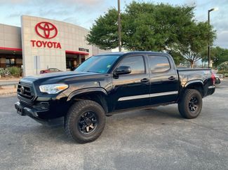 Used 2023 Toyota Tacoma SR video 1