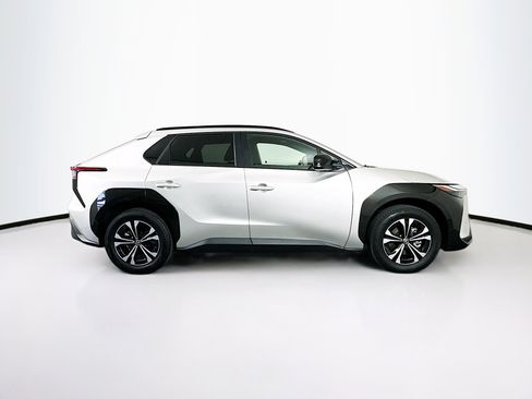 Used 2025 Toyota bZ4X FWD w/ Weather Package image 10