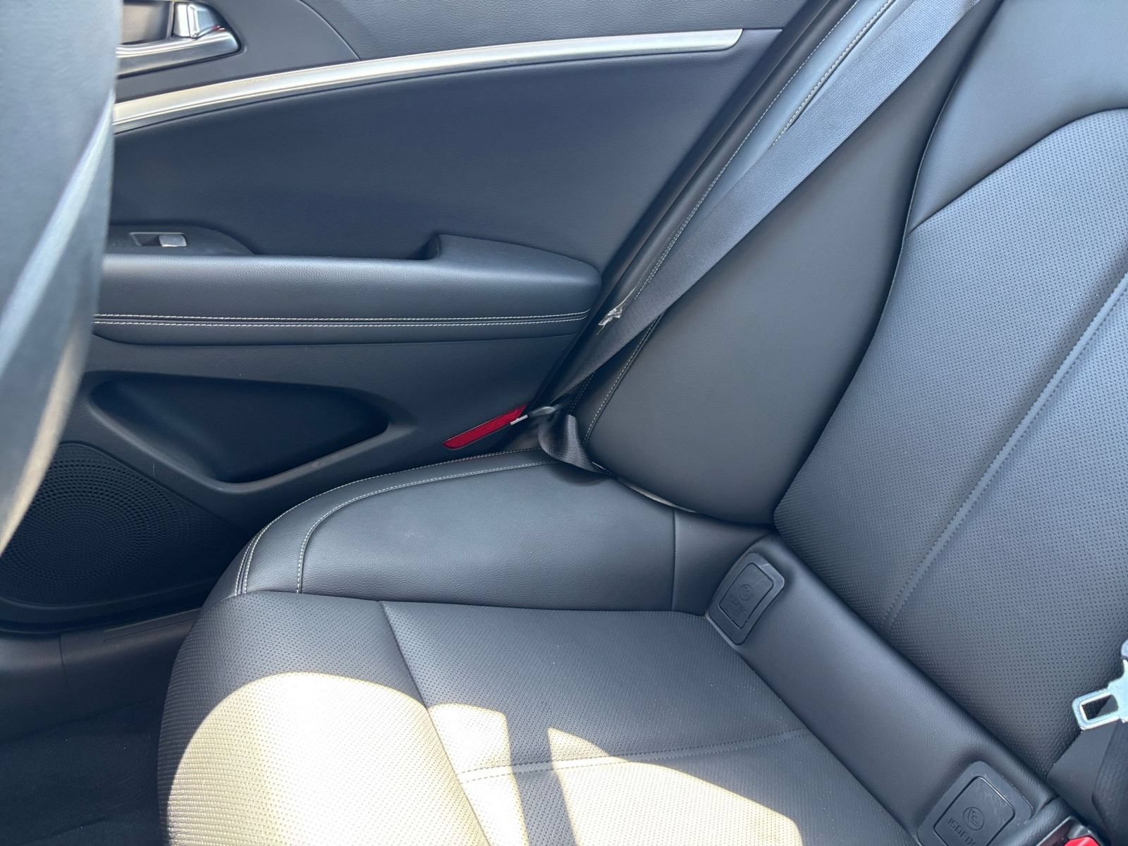Used 2026 Genesis G70 2.5T RWD image 40