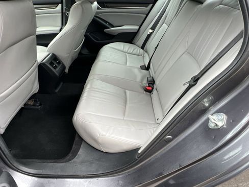 Used 2018 Honda Accord EX-L image 26