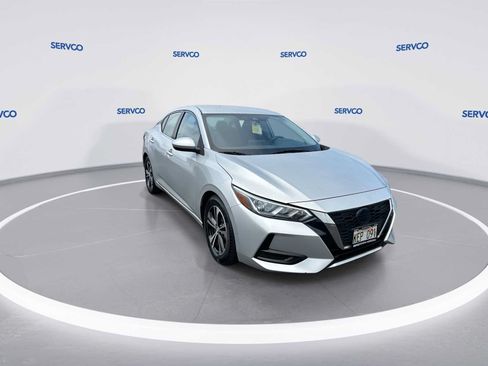 Used 2022 Nissan Sentra SV FWD image 2