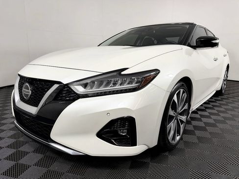 Used 2020 Nissan Maxima Platinum FWD image 3