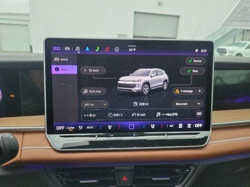 Used 2026 Volkswagen Tiguan SEL R-Line image 13