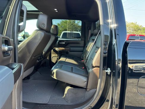 Used 2020 GMC Sierra 2500 Denali w/ Denali Ultimate Package AWD/4WD image 22