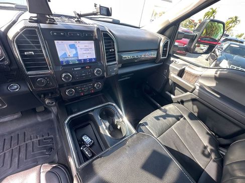 Used 2021 Ford F350 Lariat w/ Lariat Ultimate Package image 28
