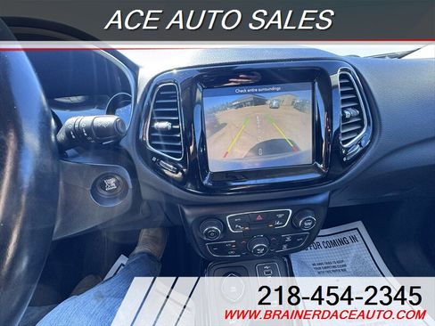 Used 2021 Jeep Compass Limited AWD/4WD image 14