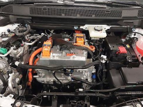 New 2026 Chevrolet Equinox EV LT image 30