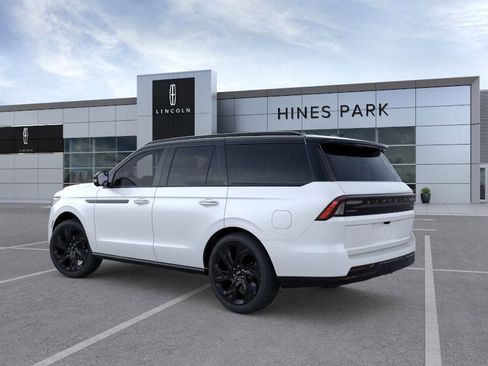 New 2025 Lincoln Navigator Black Label image 4