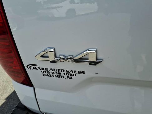 Used 2019 Toyota Tundra SR image 5