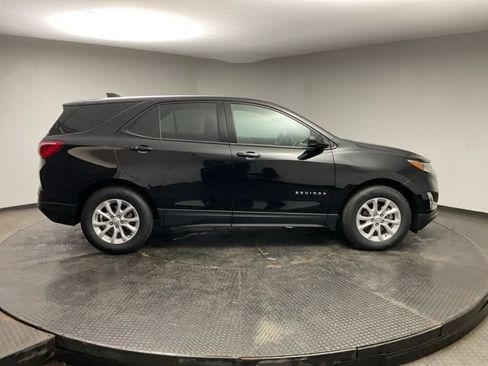 Certified 2019 Chevrolet Equinox LS w/ LS Convenience Package image 9