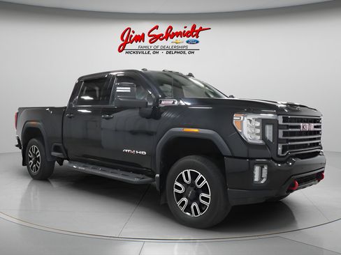 Used 2021 GMC Sierra 2500 AT4 w/ AT4 Preferred Package AWD/4WD image 1