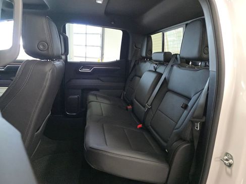 Used 2025 GMC Sierra 1500 Denali w/ Technology Package image 10
