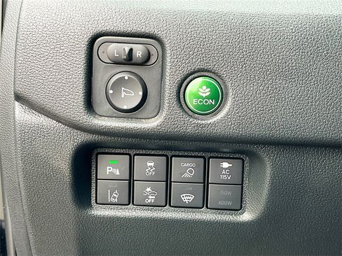 Used 2023 Honda Ridgeline RTL-E image 10