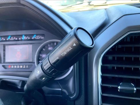 Used 2018 Ford F250 XLT w/ XLT Premium Package AWD/4WD image 31