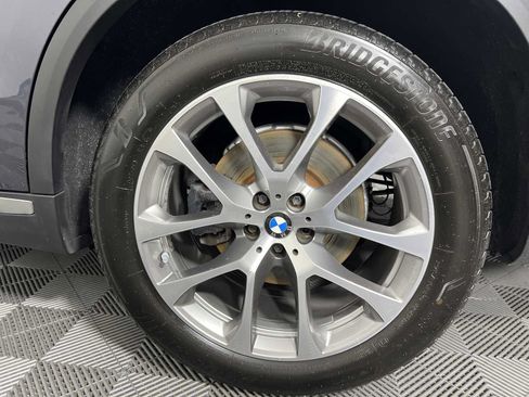 Used 2021 BMW X5 xDrive40i w/ Convenience Package AWD/4WD image 22