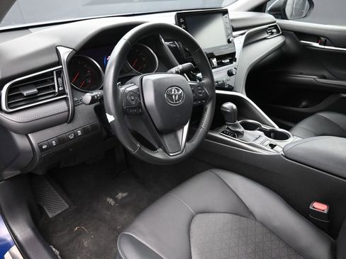Used 2024 Toyota Camry XSE FWD image 18