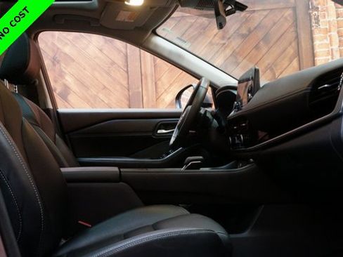 Used 2022 Nissan Rogue SL w/ SL Premium Package image 52