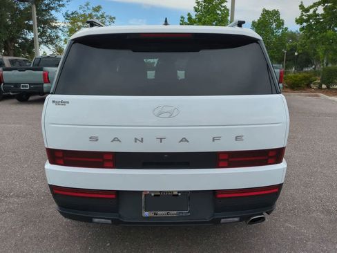 Used 2025 Hyundai Santa Fe SEL FWD image 5