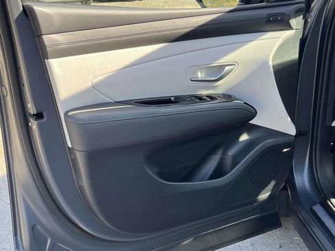 New 2026 Hyundai Tucson Limited FWD image 12