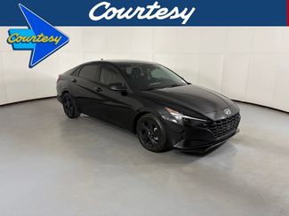 Used 2023 Hyundai Elantra SEL FWD video 1