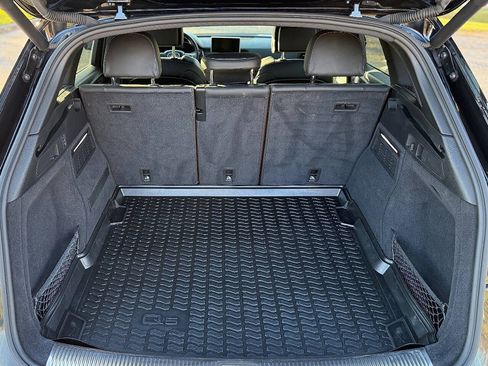 Used 2019 Audi SQ5 Prestige image 17