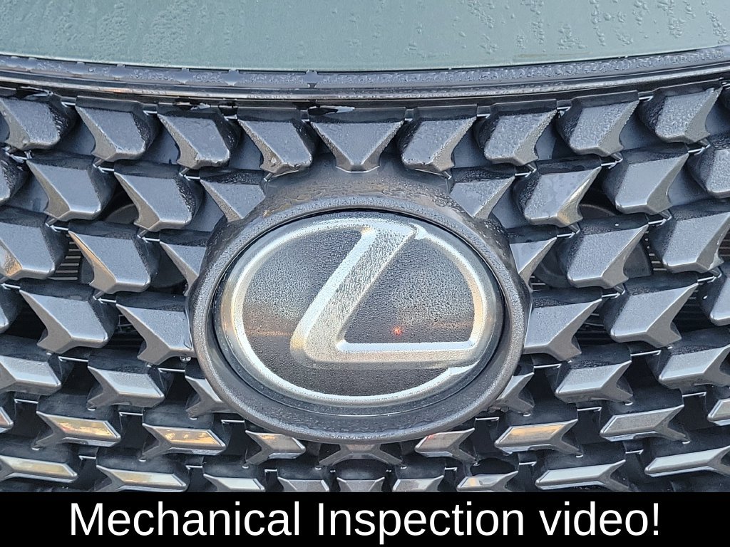 Used 2022 Lexus UX 200 w/ Premium Package FWD image 3