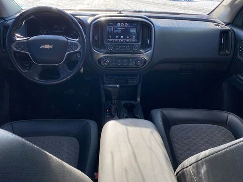 Used 2015 Chevrolet Colorado Z71 image 6