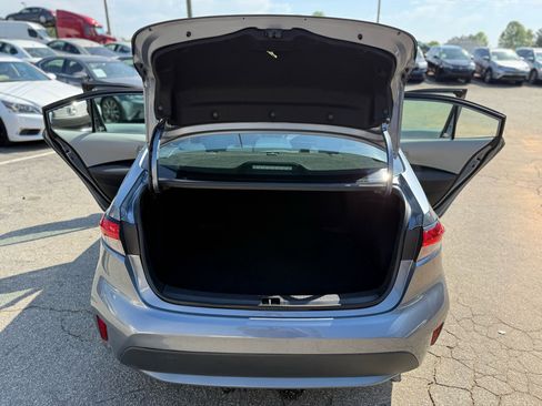 Used 2021 Toyota Corolla L image 25