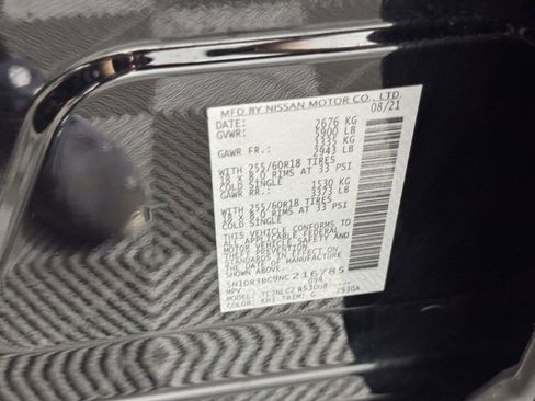 Used 2022 Nissan Pathfinder SV AWD/4WD image 16