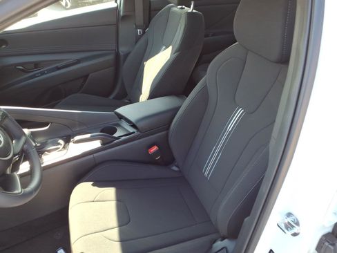 New 2026 Hyundai Elantra Sport FWD image 9