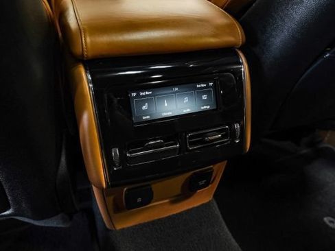 Used 2020 Lincoln Aviator Black Label w/ Class IV Trailer Tow Package AWD/4WD image 31