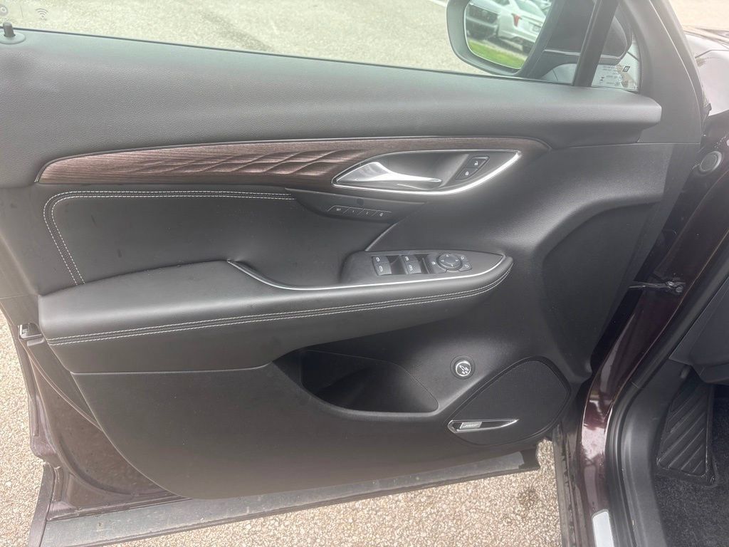 Used 2023 Buick Envision Avenir AWD/4WD image 24