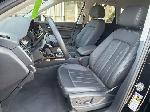 Used 2023 Audi Q5 2.0T Premium w/ Convenience Package AWD/4WD image 20