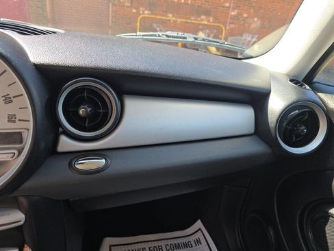 Used 2010 MINI Cooper Hardtop image 48