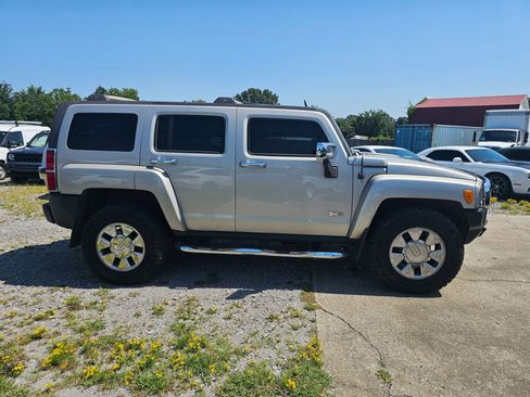 Used 2008 HUMMER H3 Alpha image 18