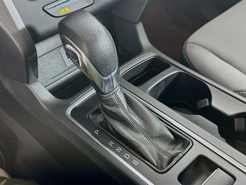 Used 2018 Ford Escape S image 23