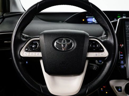 Used 2018 Toyota Prius Prime Premium image 10