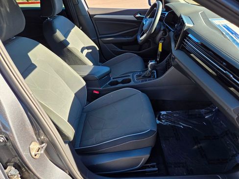 Certified 2025 Volkswagen Jetta Sport FWD image 13